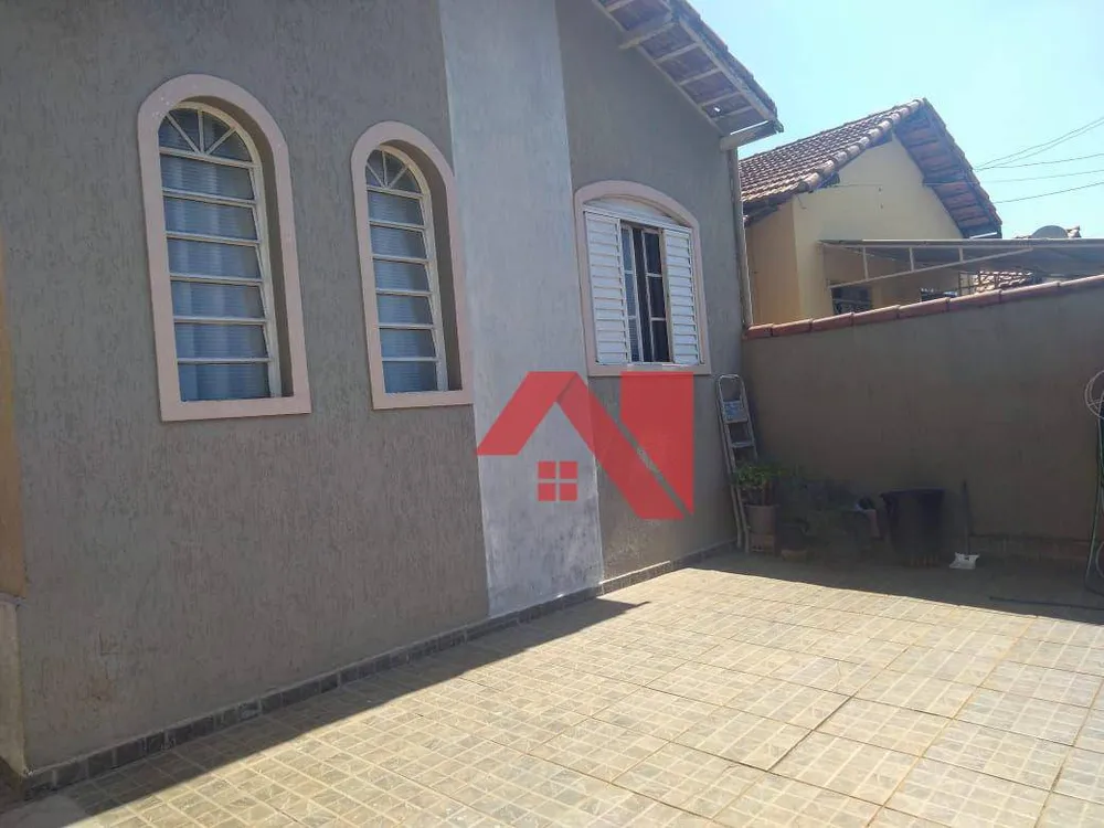 Casa, 2 quartos, 102 m² - Foto 1
