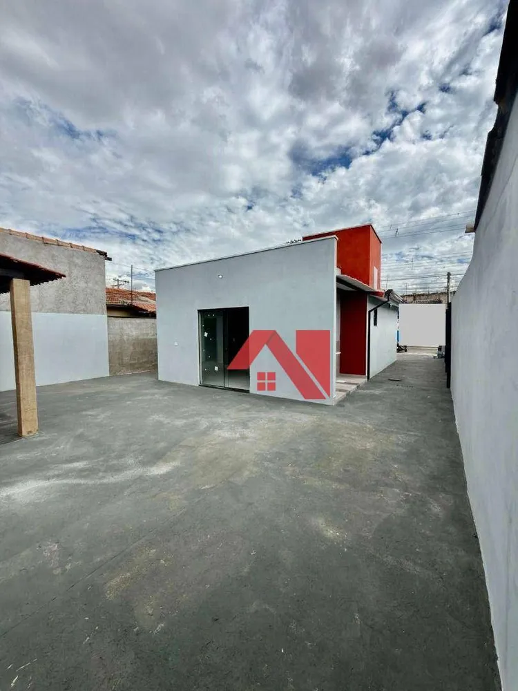 Casa, 2 quartos, 70 m² - Foto 1