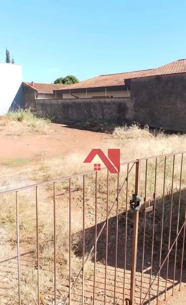 Terreno, 300 m² - Foto 1