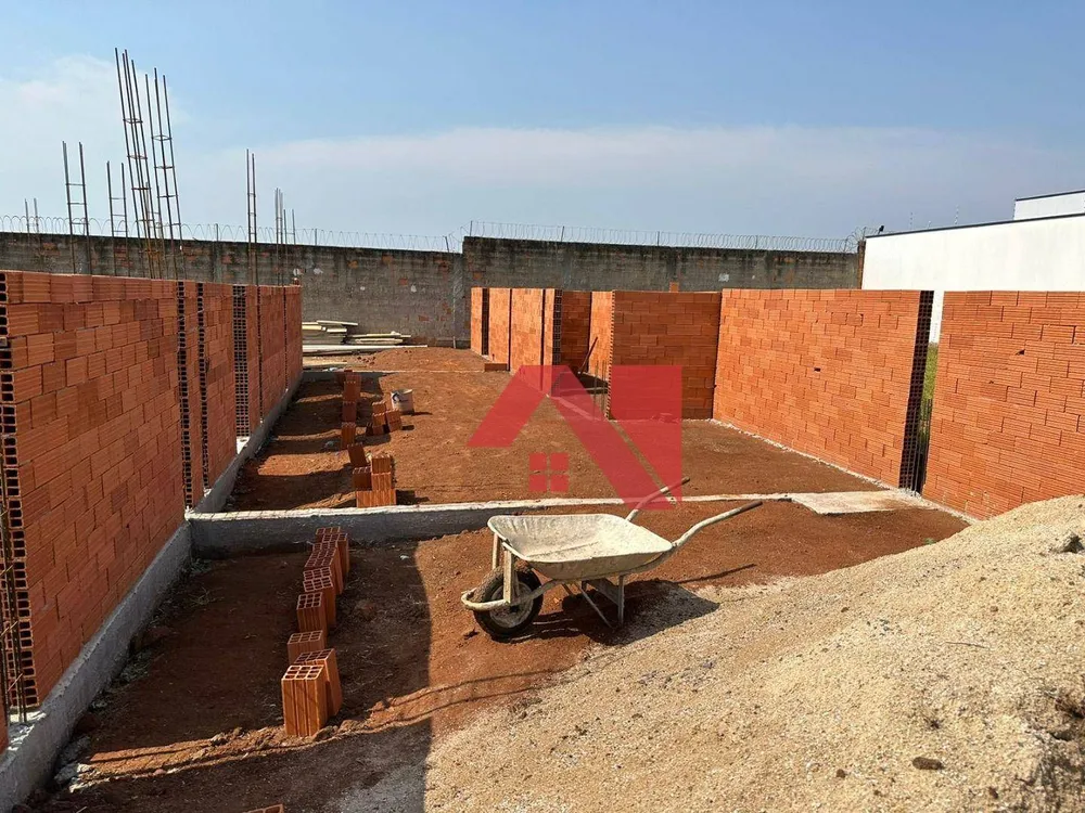Casa, 3 quartos, 216 m² - Foto 1