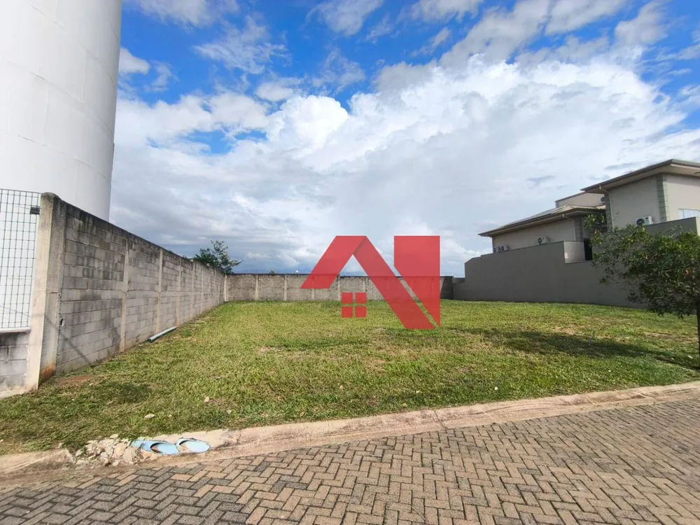 Loteamento e Condomínio, 300 m² - Foto 1