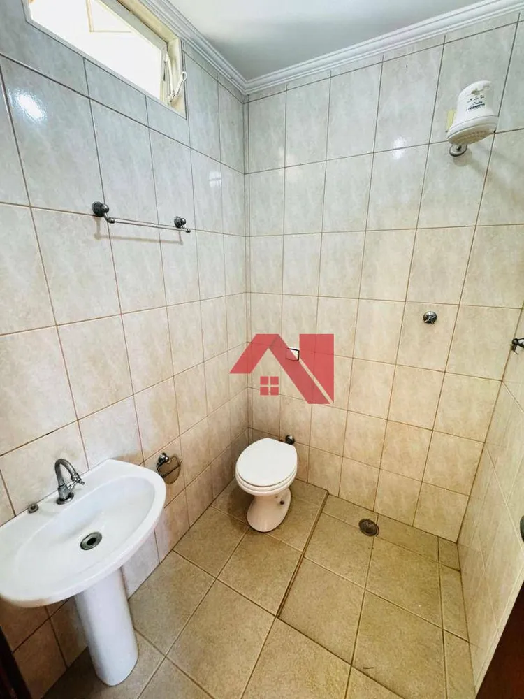 Casa, 3 quartos, 183 m² - Foto 2