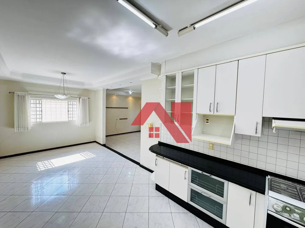 Casa, 3 quartos, 183 m² - Foto 7