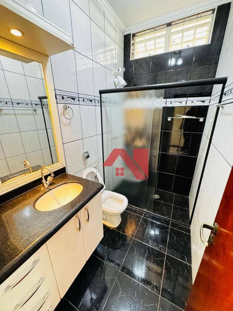 Casa, 3 quartos, 183 m² - Foto 1