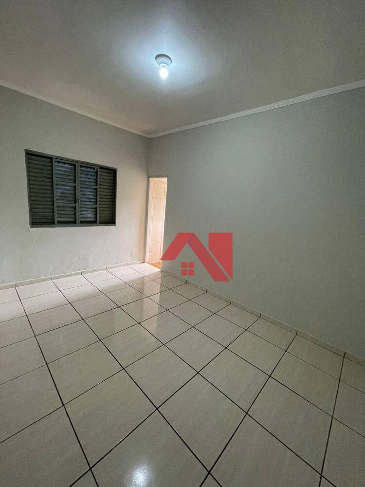 Casa, 3 quartos, 138 m² - Foto 2