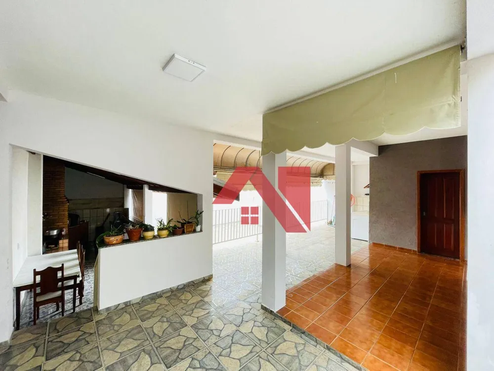 Casa, 4 quartos, 280 m² - Foto 2