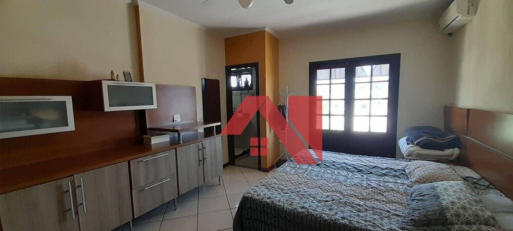 Casa, 4 quartos, 259 m² - Foto 4