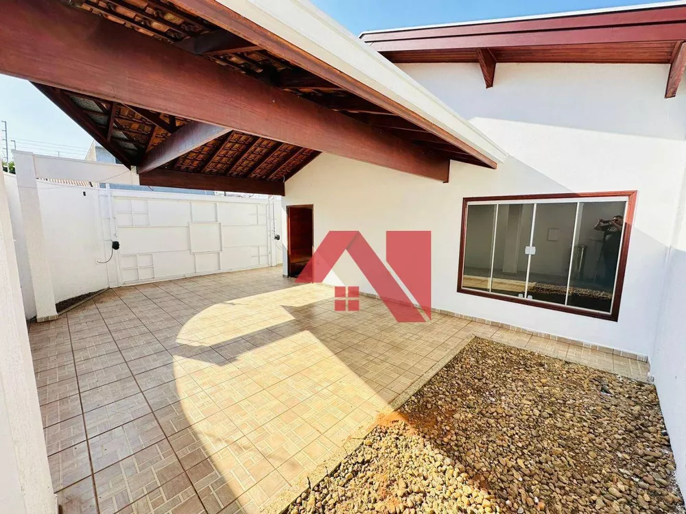 Casa à venda e aluguel, 180m² - Foto 2