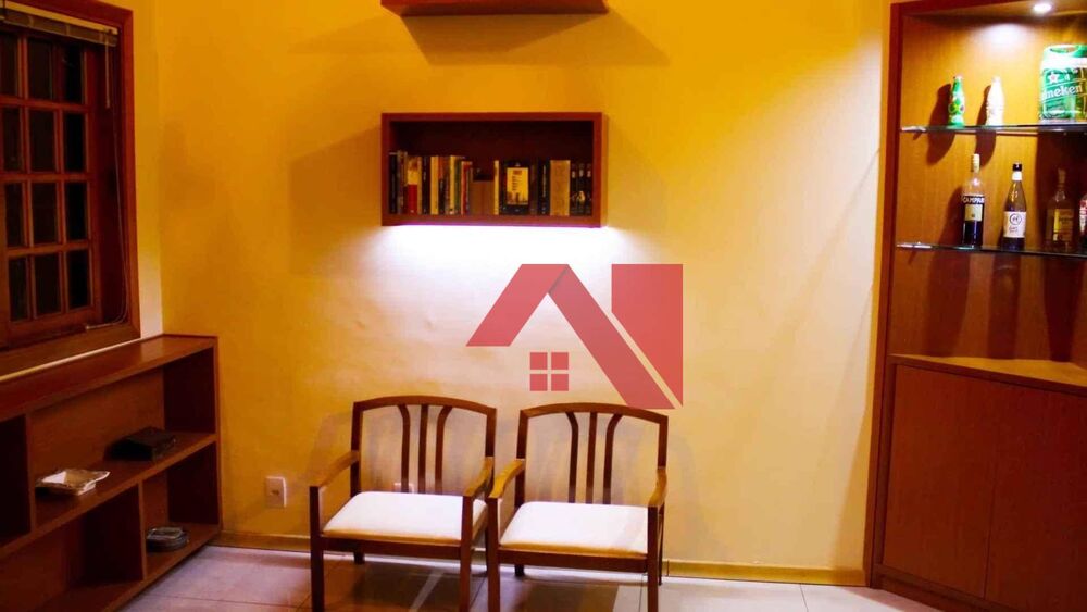 Casa à venda com 3 quartos, 201m² - Foto 10