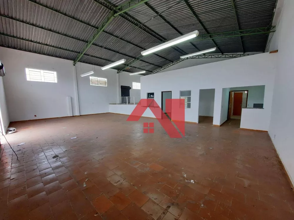 Depósito-Galpão-Armazém para alugar, 207m² - Foto 2