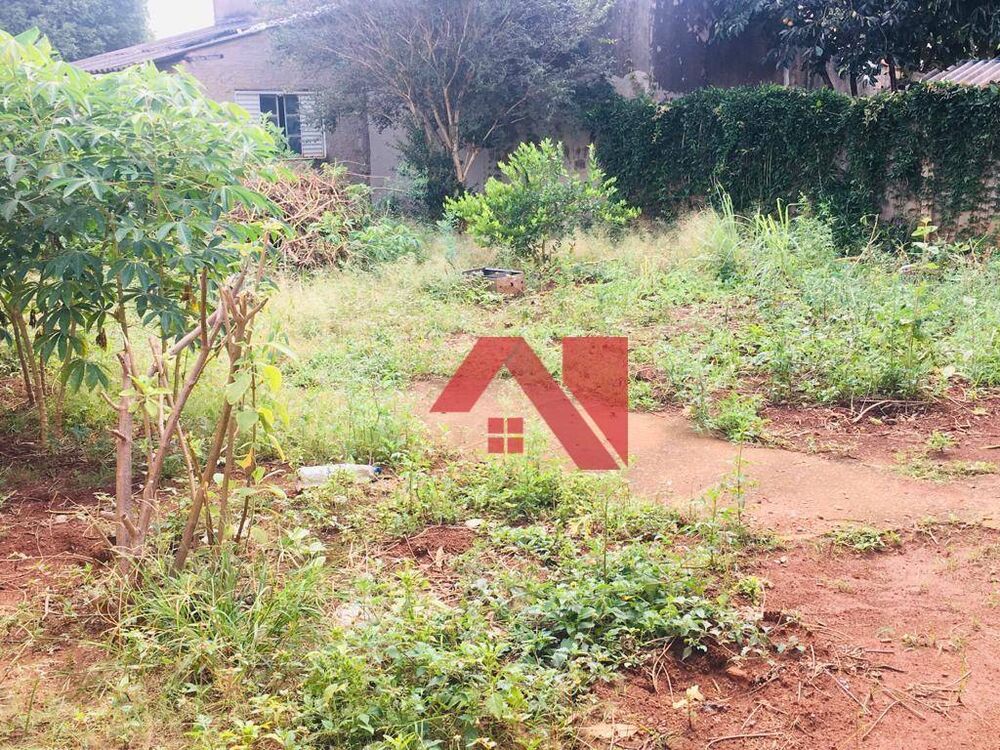 Casa à venda com 2 quartos, 60m² - Foto 2