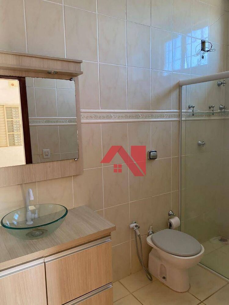 Casa à venda e aluguel com 3 quartos, 107m² - Foto 7