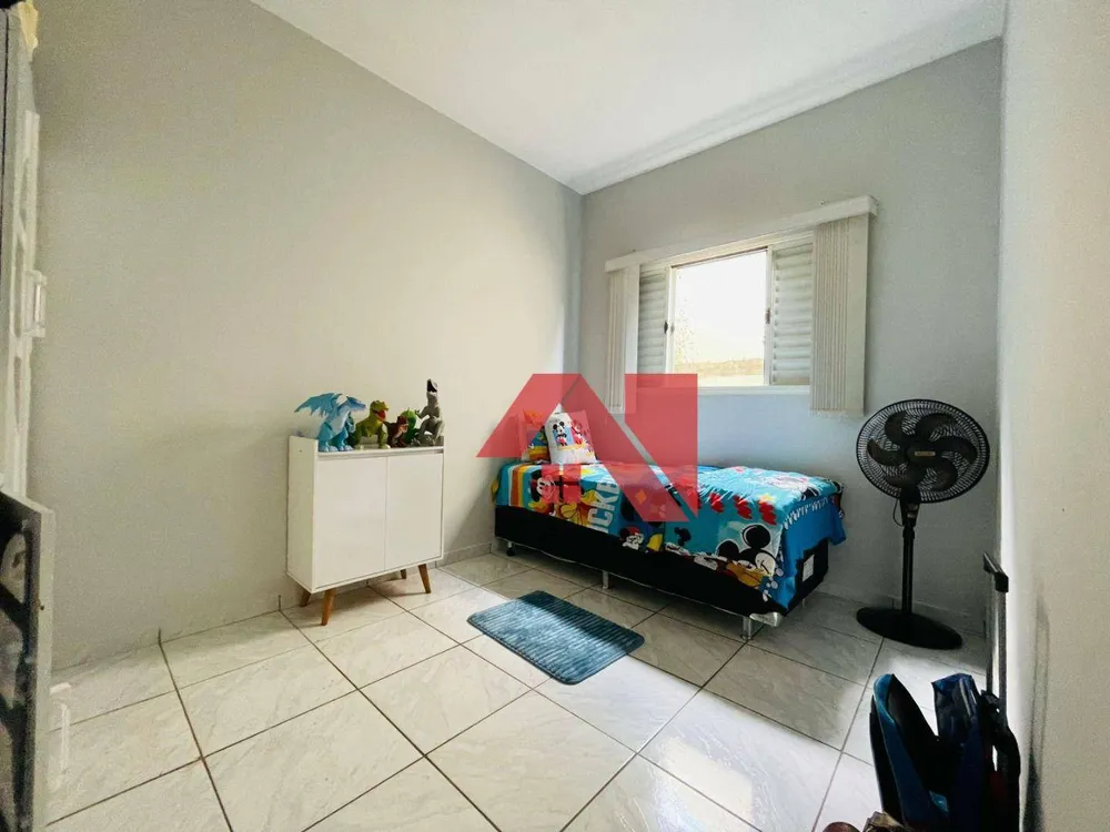 Casa, 3 quartos, 68 m² - Foto 1