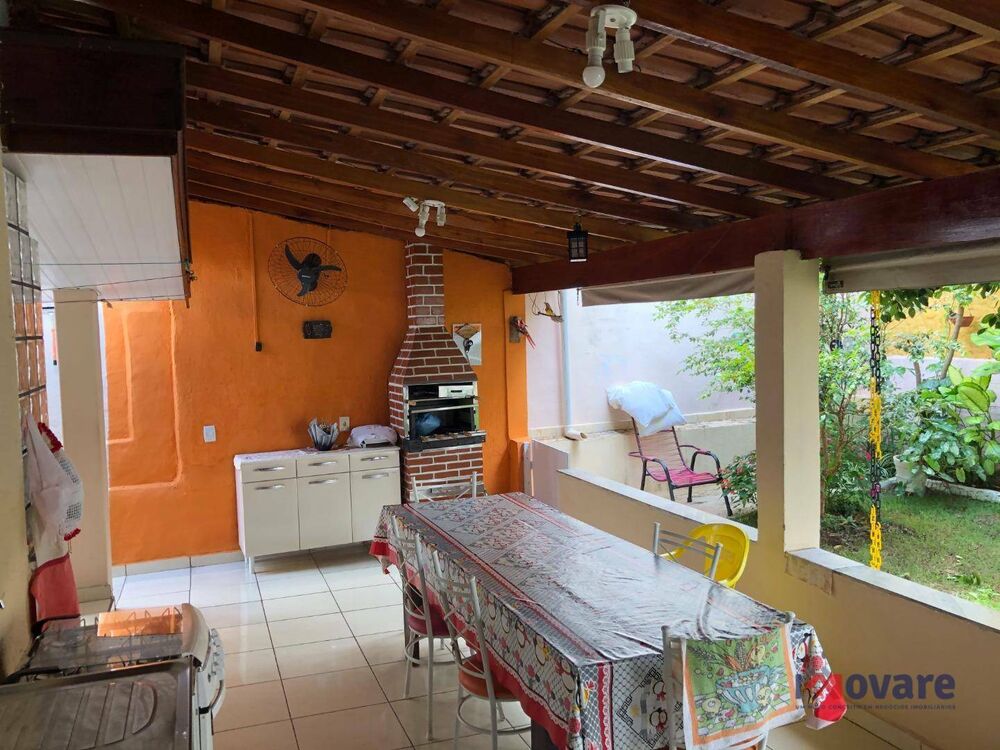 Casa, 3 quartos, 135 m² - Foto 2