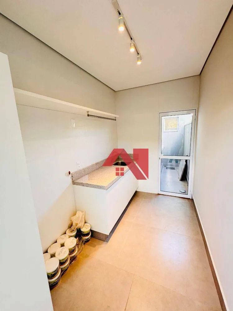 Sobrado, 3 quartos, 180 m² - Foto 1