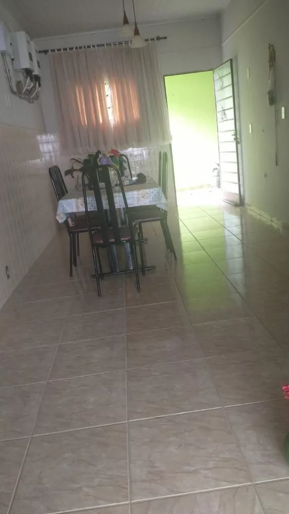 Chácara à venda com 3 quartos, 350m² - Foto 4