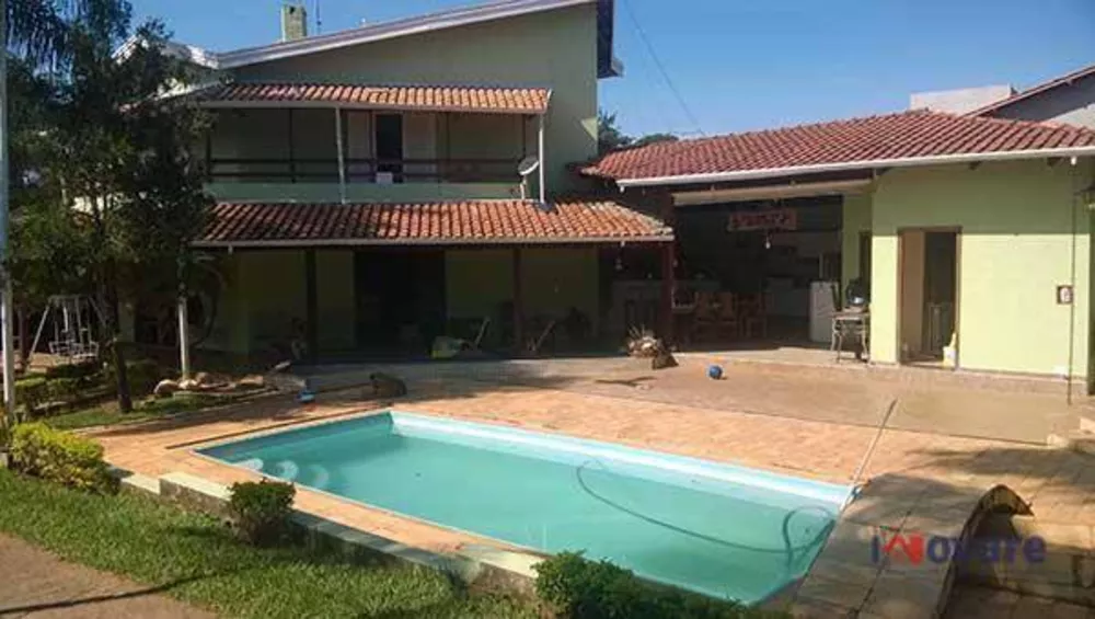 Chácara à venda com 4 quartos, 400m² - Foto 4