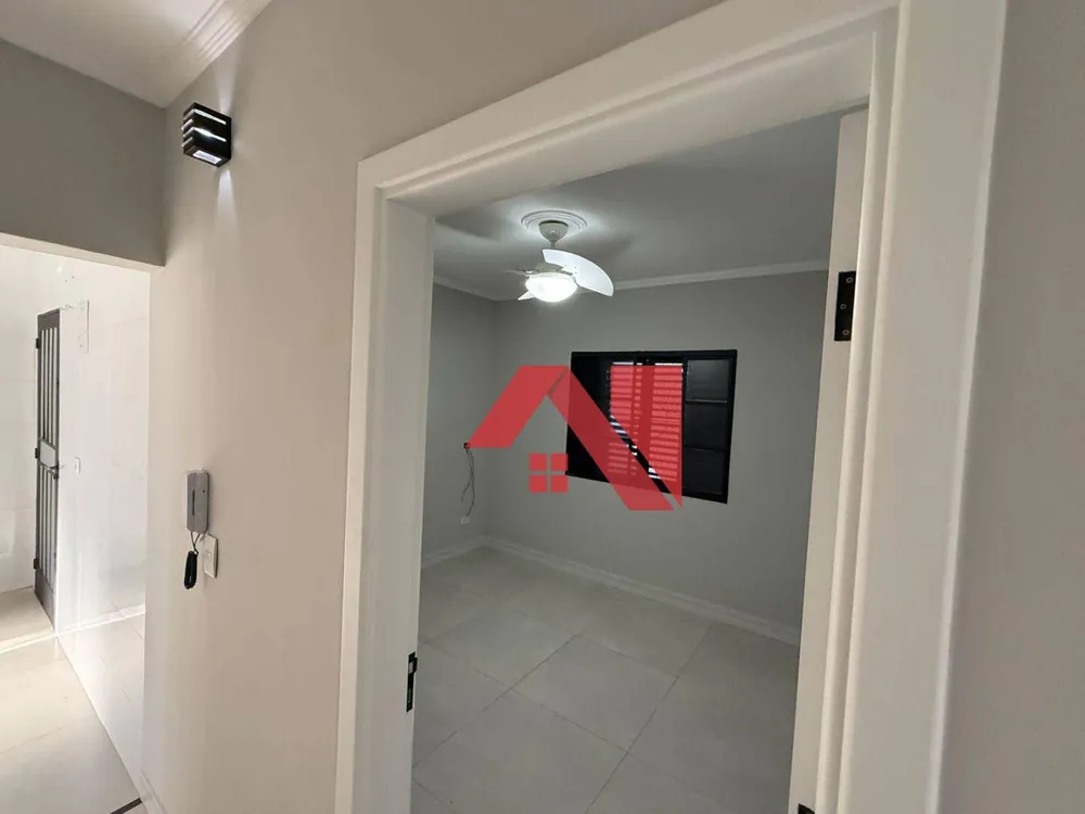 Casa, 5 quartos, 209 m² - Foto 4