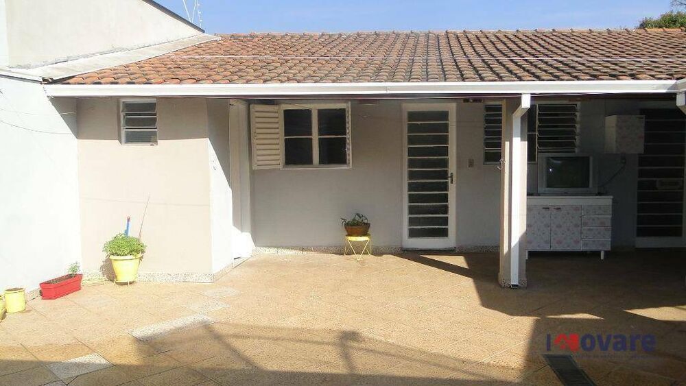 Casa, 3 quartos, 240 m² - Foto 2