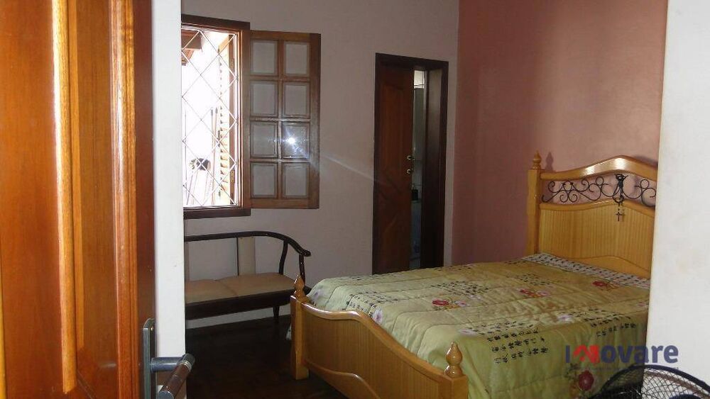 Casa, 3 quartos, 240 m² - Foto 7