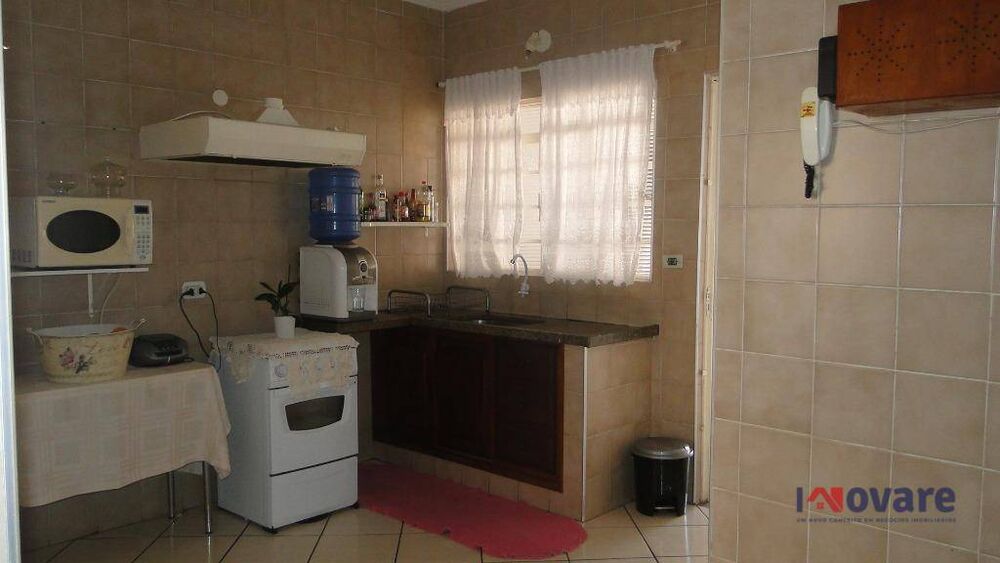 Casa, 3 quartos, 240 m² - Foto 9
