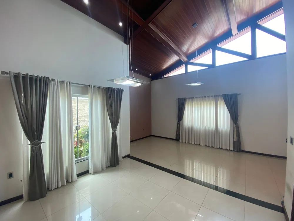 Casa, 3 quartos, 200 m² - Foto 9