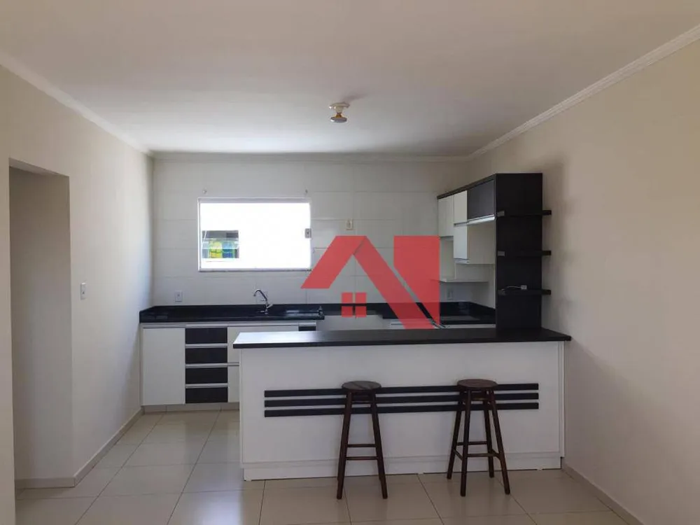 Apartamento, 2 quartos, 131 m² - Foto 1