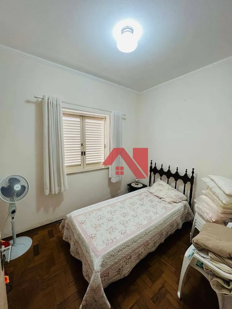 Casa, 5 quartos, 197 m² - Foto 4