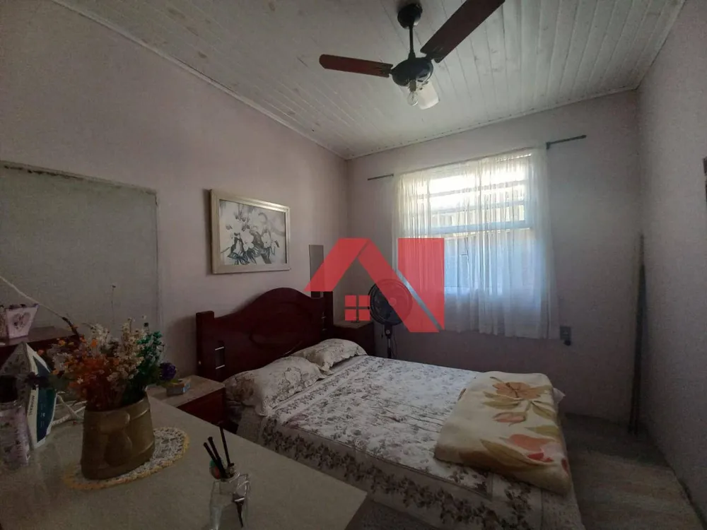 Casa, 3 quartos, 270 m² - Foto 14