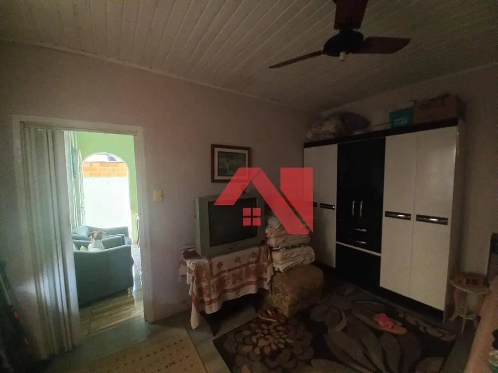 Casa, 3 quartos, 270 m² - Foto 10