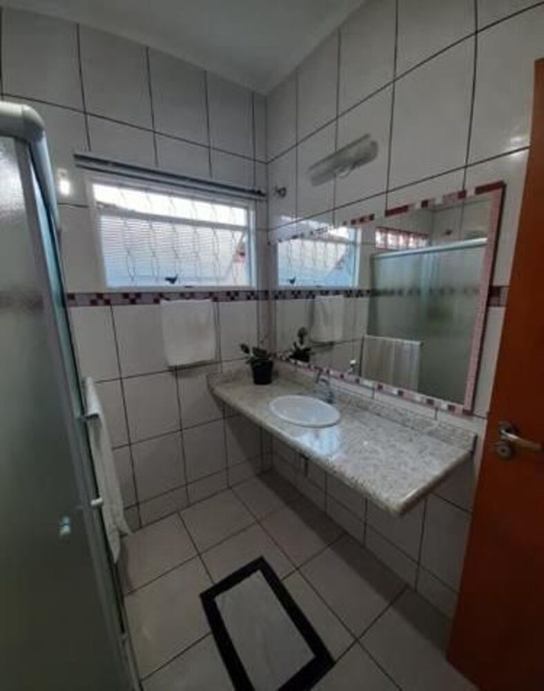 Casa à venda com 3 quartos, 210m² - Foto 8