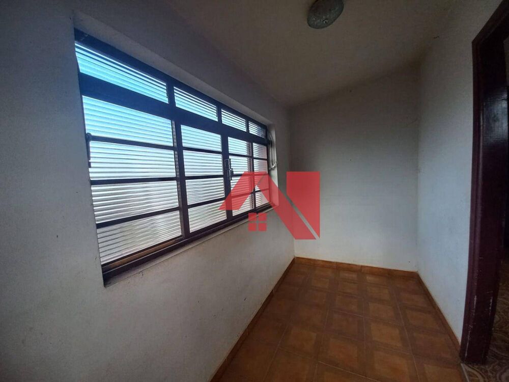 Casa, 3 quartos, 200 m² - Foto 15