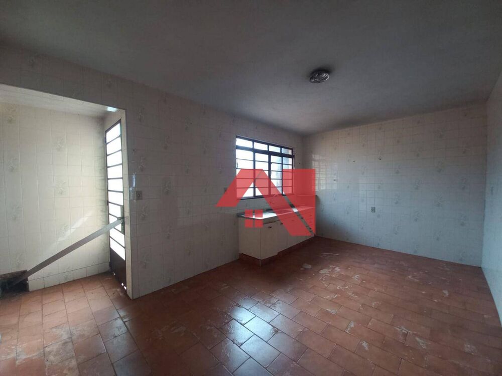 Casa, 3 quartos, 200 m² - Foto 6