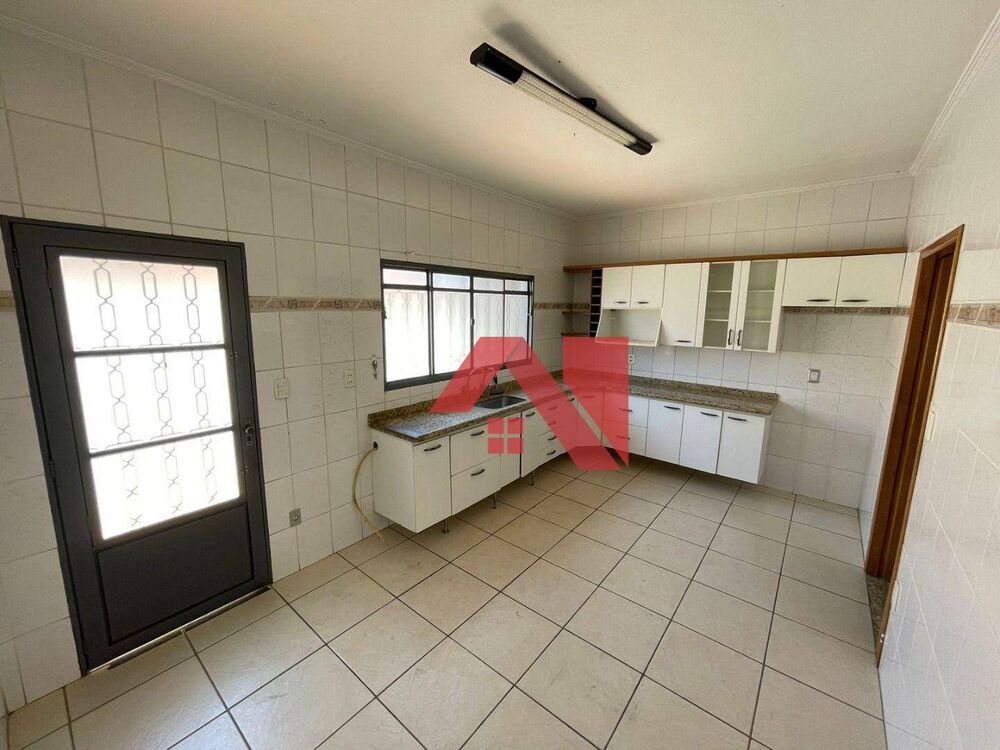 Casa, 5 quartos, 230 m² - Foto 19