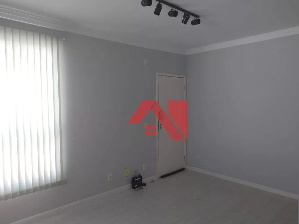 Apartamento à venda com 2 quartos, 47m² - Foto 1