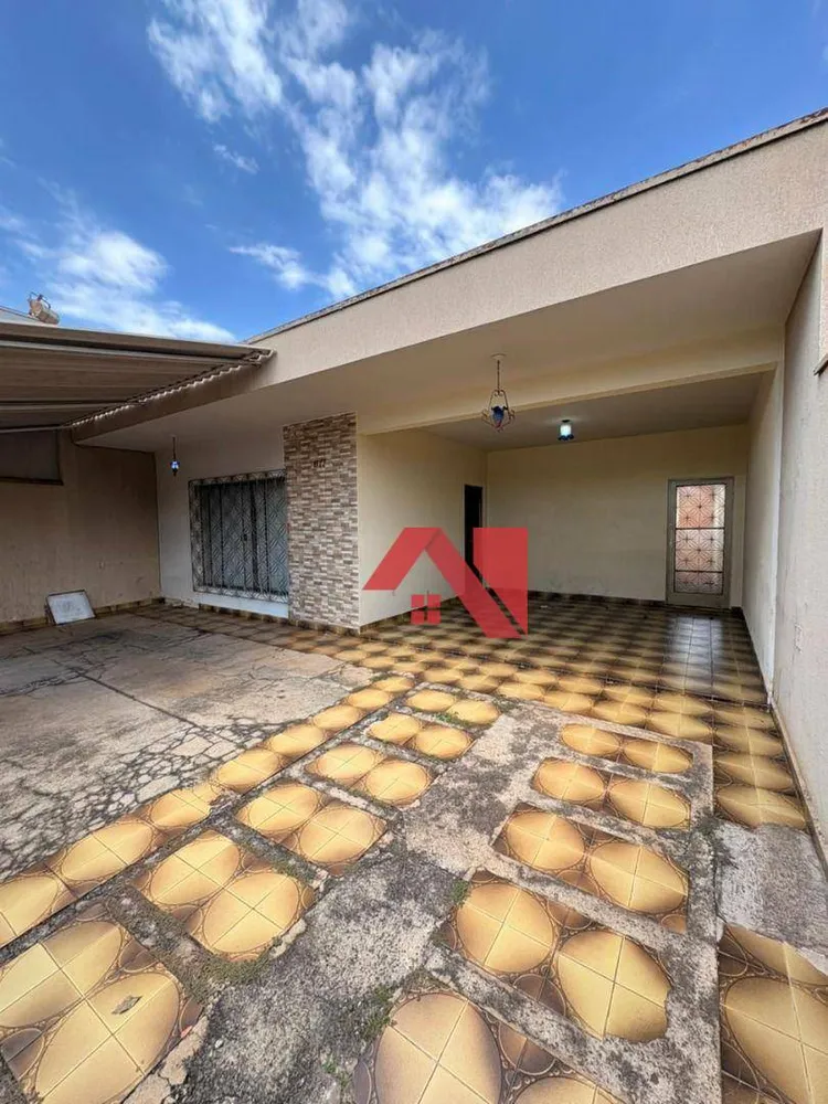 Casa, 5 quartos, 250 m² - Foto 2