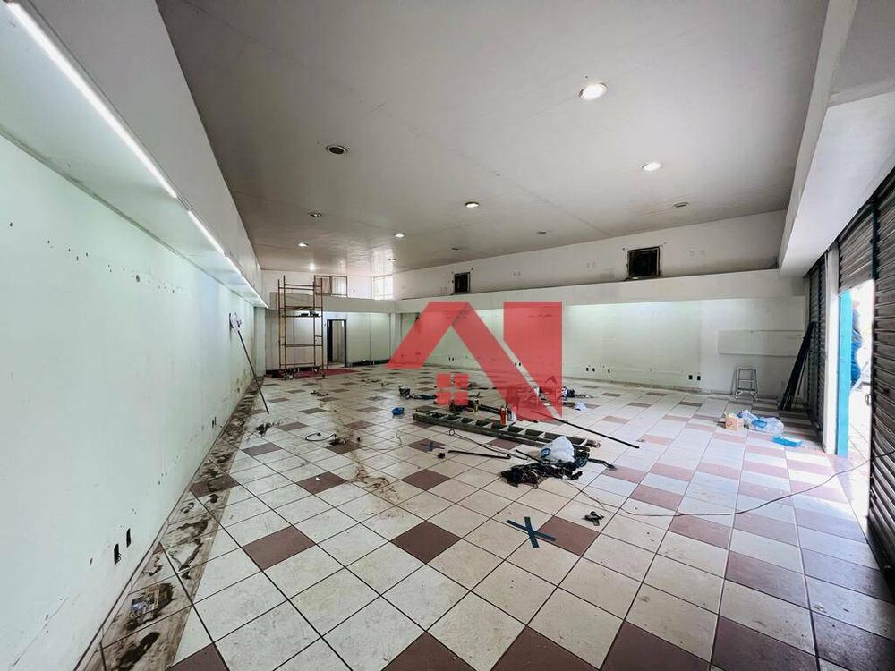 Loja-Salão, 200 m² - Foto 1