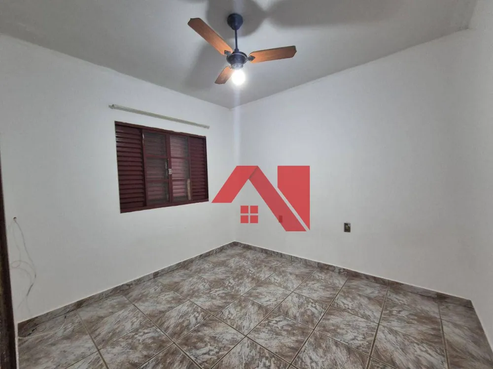 Casa, 3 quartos, 200 m² - Foto 11