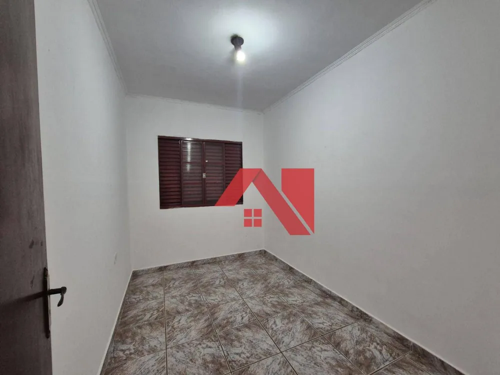 Casa, 3 quartos, 200 m² - Foto 9