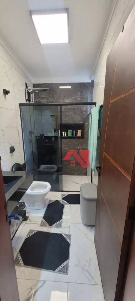 Casa, 3 quartos, 250 m² - Foto 14