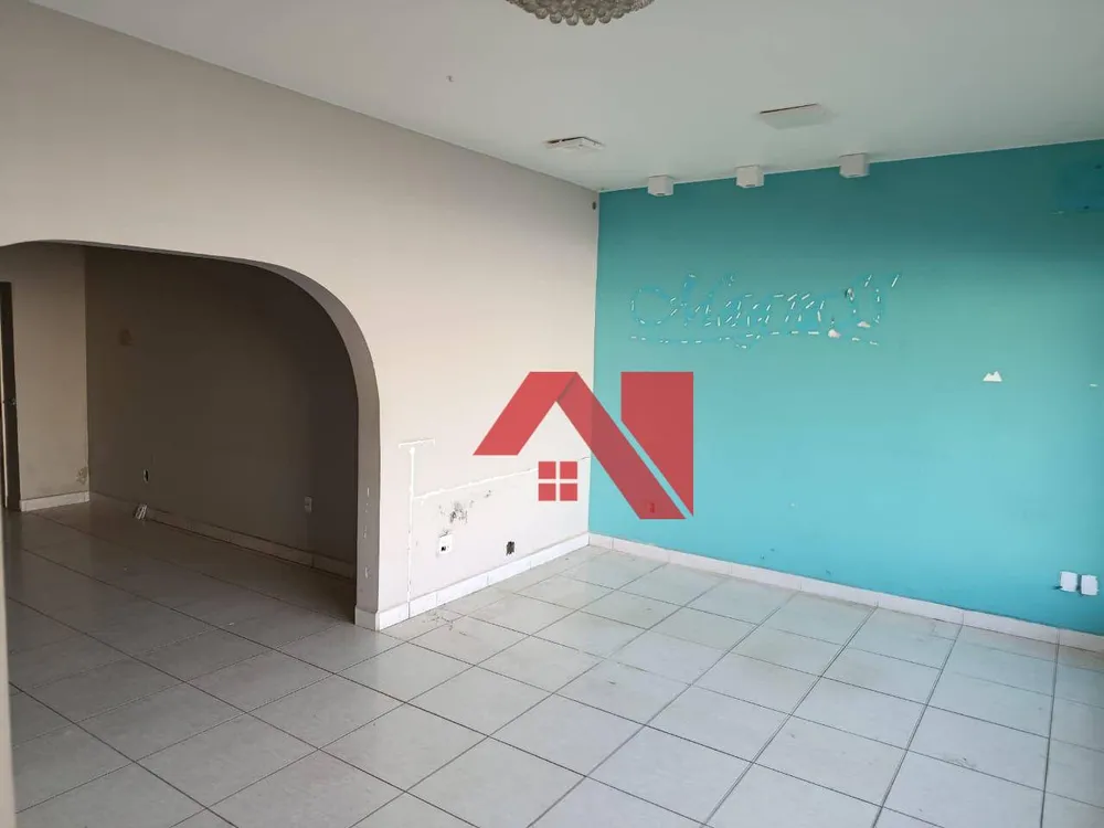 Casa, 2 quartos, 400 m² - Foto 1