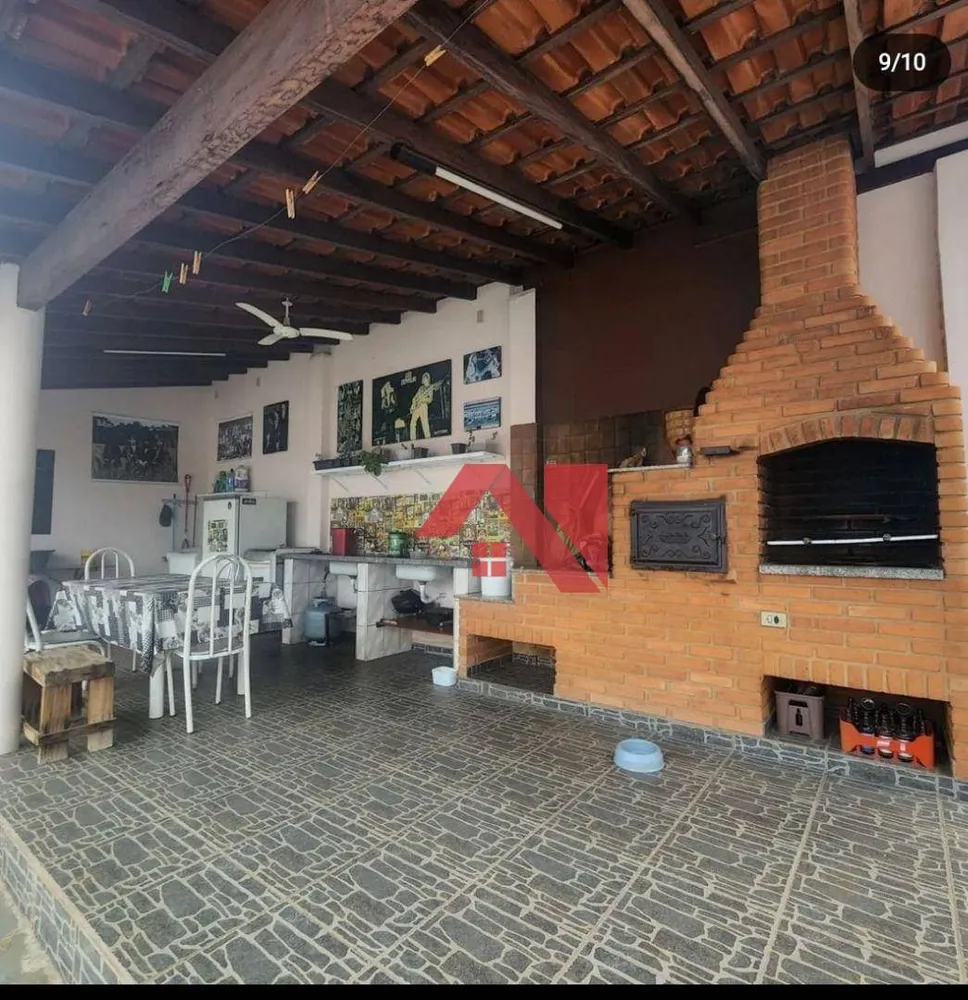 Casa, 3 quartos, 175 m² - Foto 1