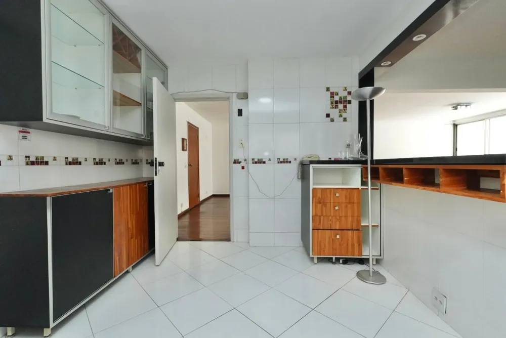 Apartamento, 3 quartos, 129 m² - Foto 2