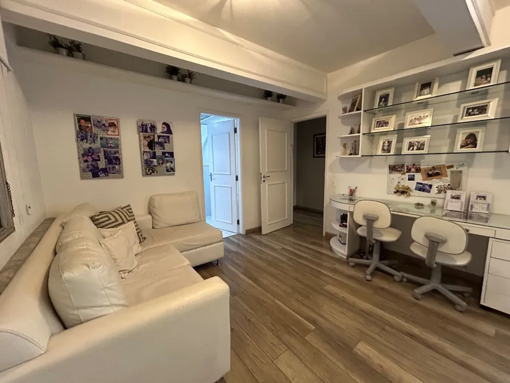 Apartamento, 4 quartos, 337 m² - Foto 1