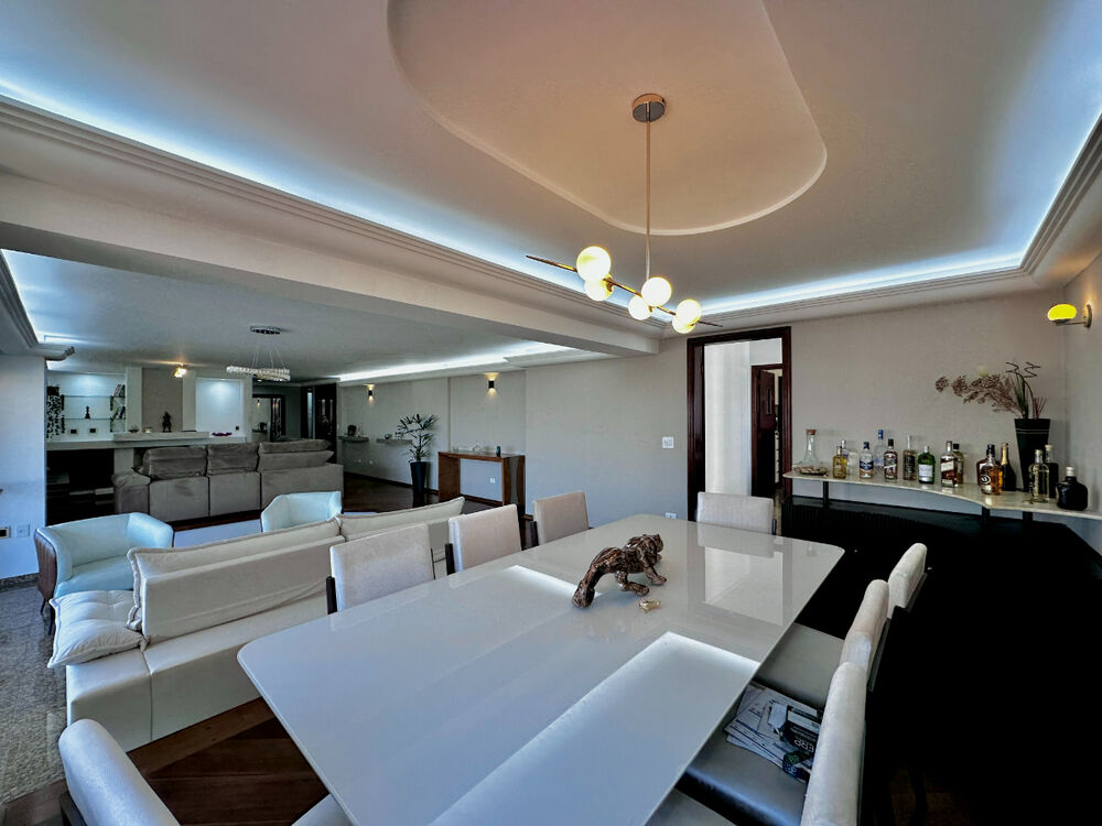 Apartamento à venda com 4 quartos, 274m² - Foto 9