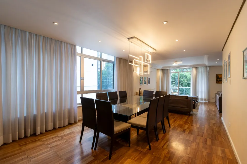 Apartamento, 3 quartos, 224 m² - Foto 2