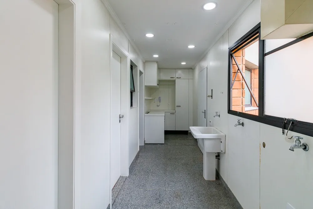 Apartamento, 3 quartos, 293 m² - Foto 2