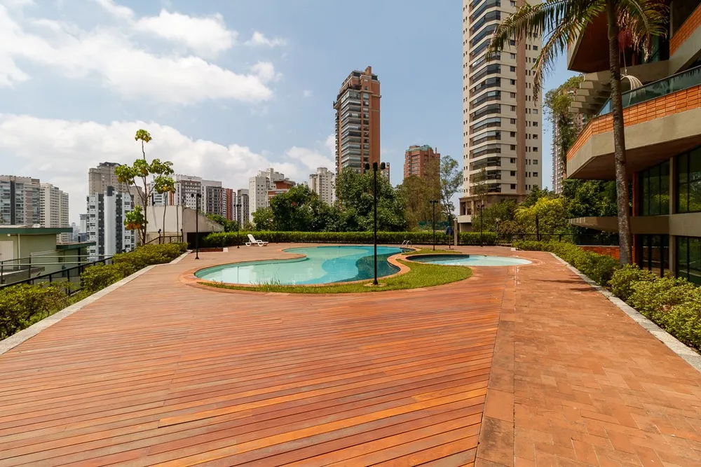 Apartamento, 3 quartos, 293 m² - Foto 1