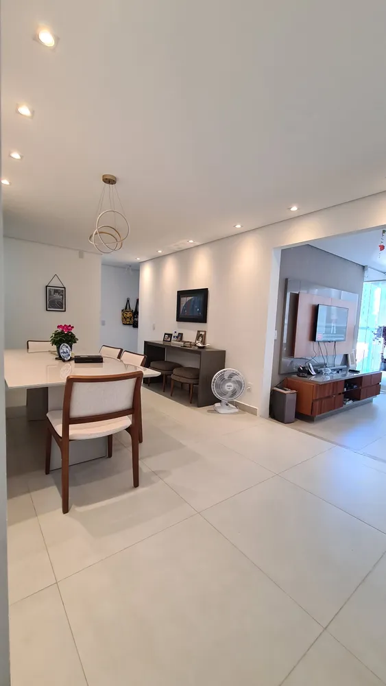 Apartamento, 3 quartos, 76 m² - Foto 1