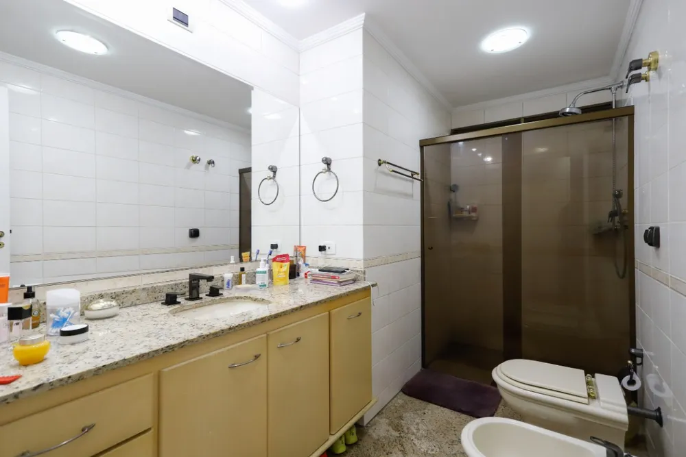 Apartamento, 3 quartos, 198 m² - Foto 1